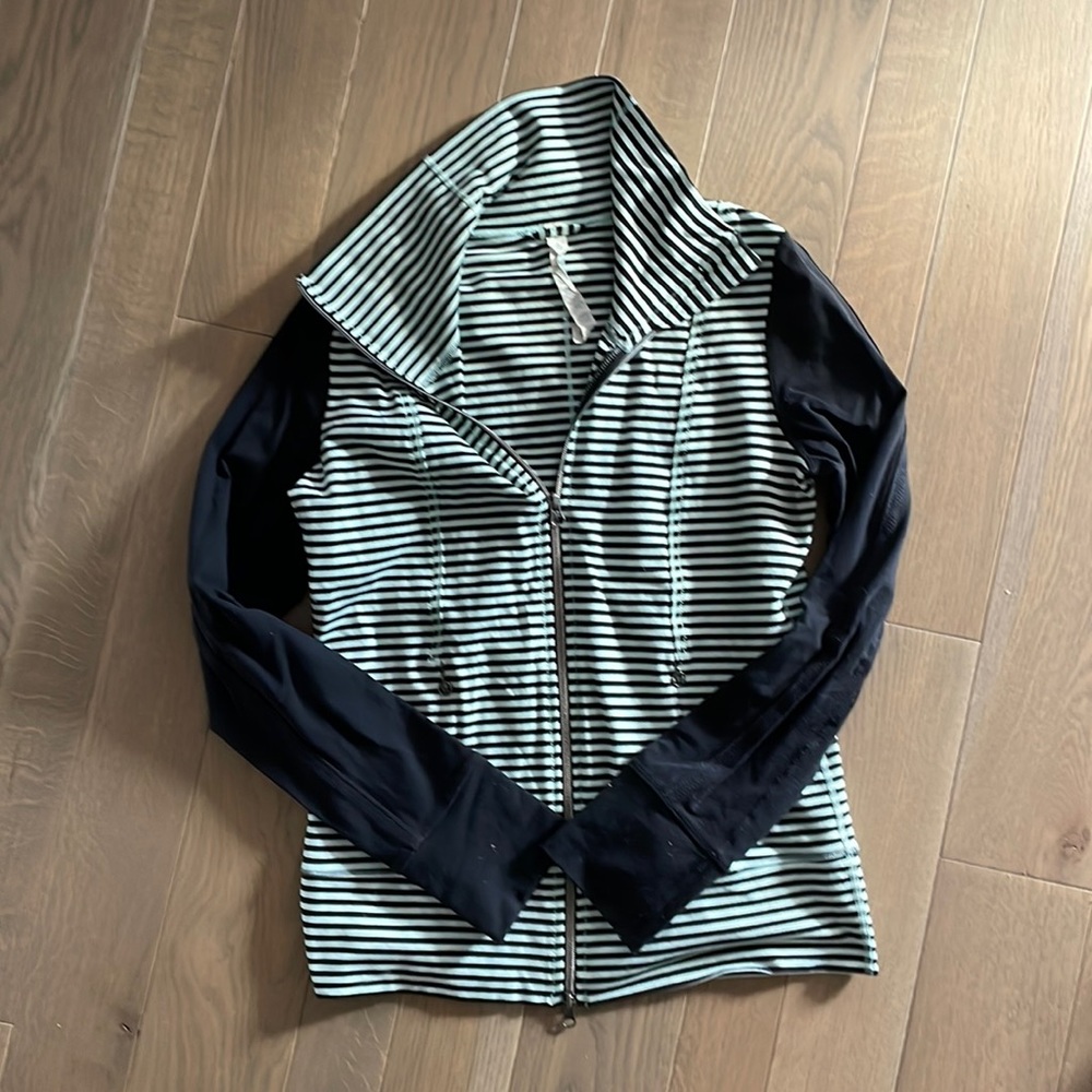 Mint and black Lululemon zip up